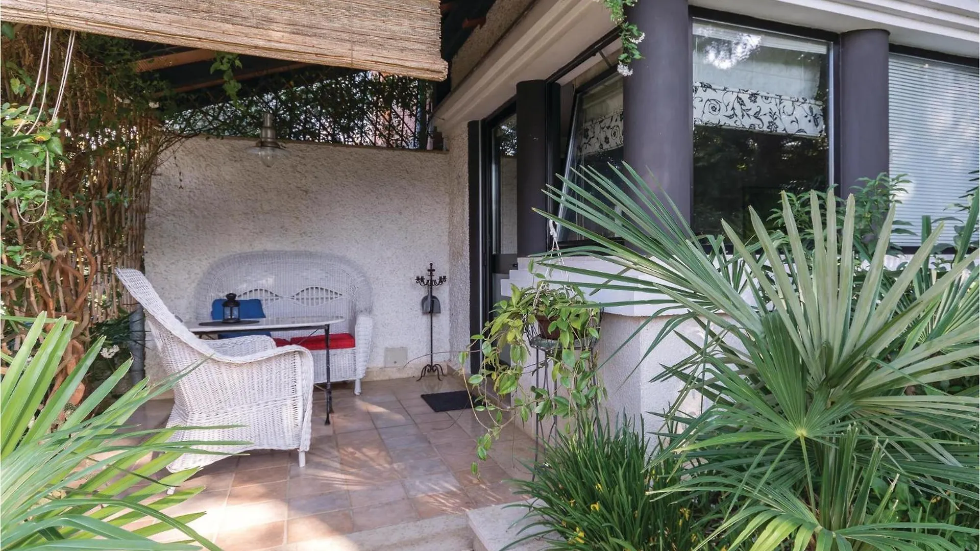 Cozy Apartment In Pula With Kitchen