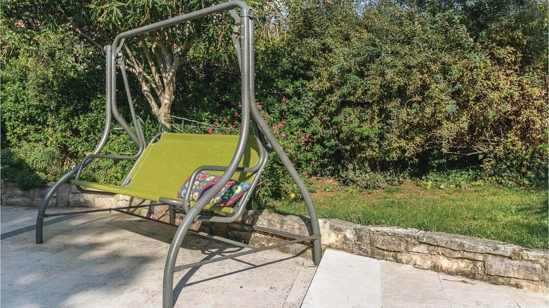 Cozy Apartment In Pula With Kitchen 0*,